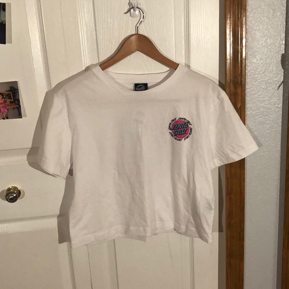 Ringed dot cropped white tee